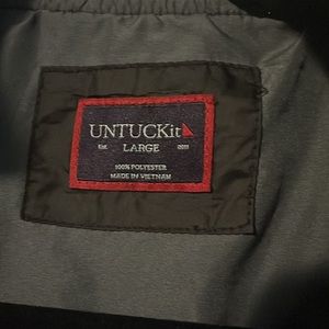 Untuckit large lightweight grey jacket
